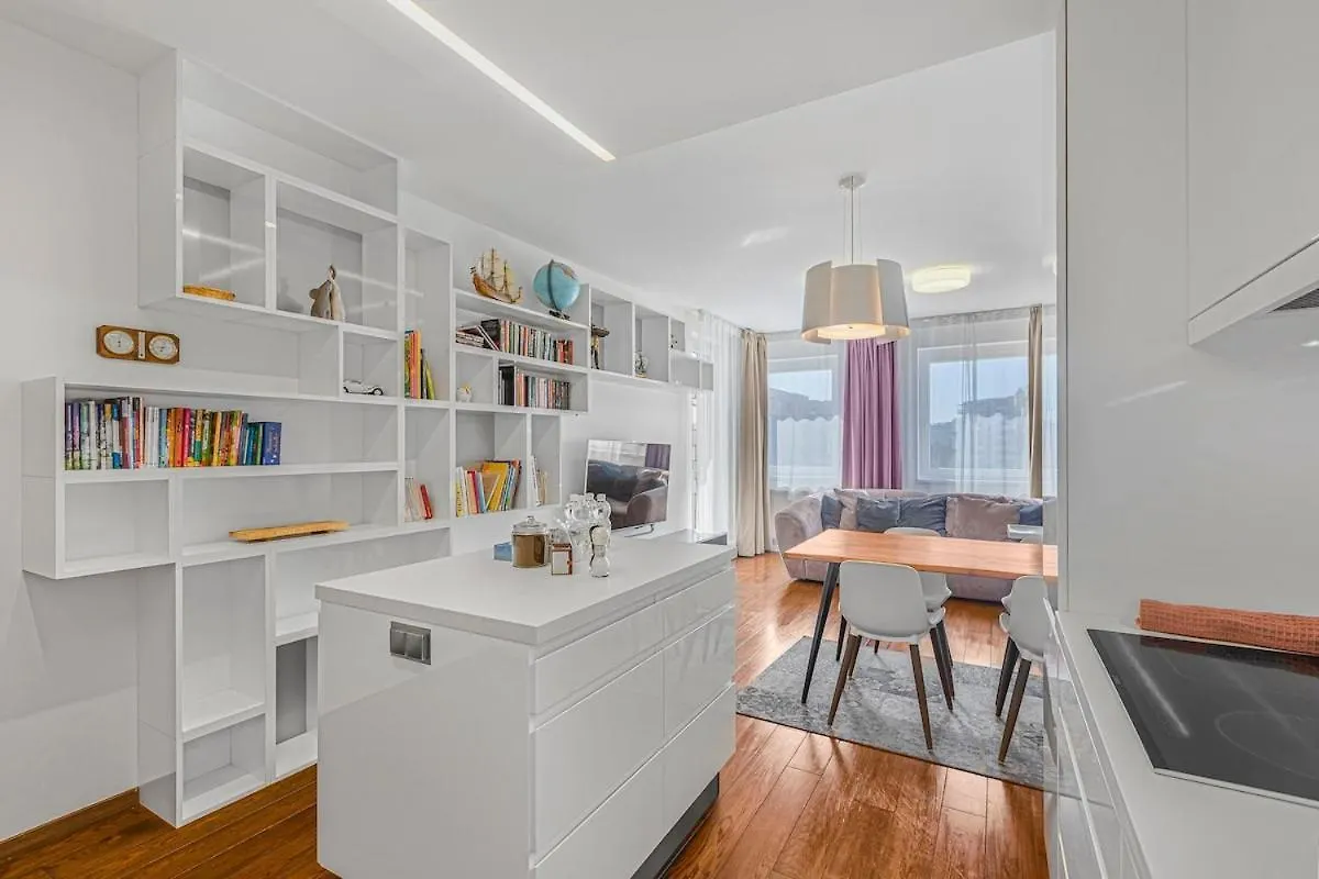 Apartament New Large Apartment, Free Parking! Praga Czechy